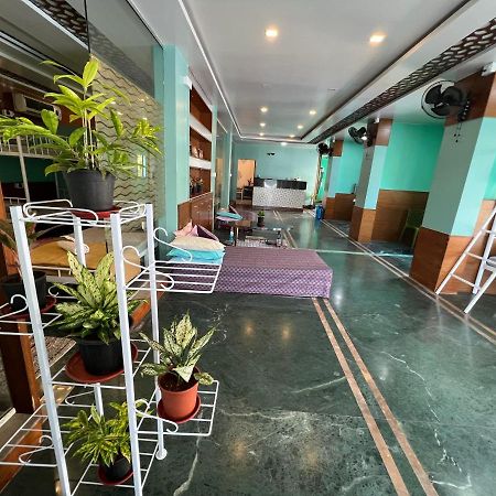 Backpackers Hostel Πούνε Εξωτερικό φωτογραφία
