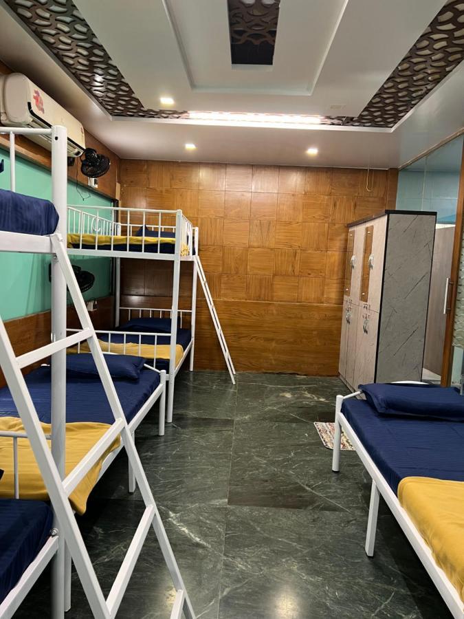 Backpackers Hostel Πούνε Εξωτερικό φωτογραφία