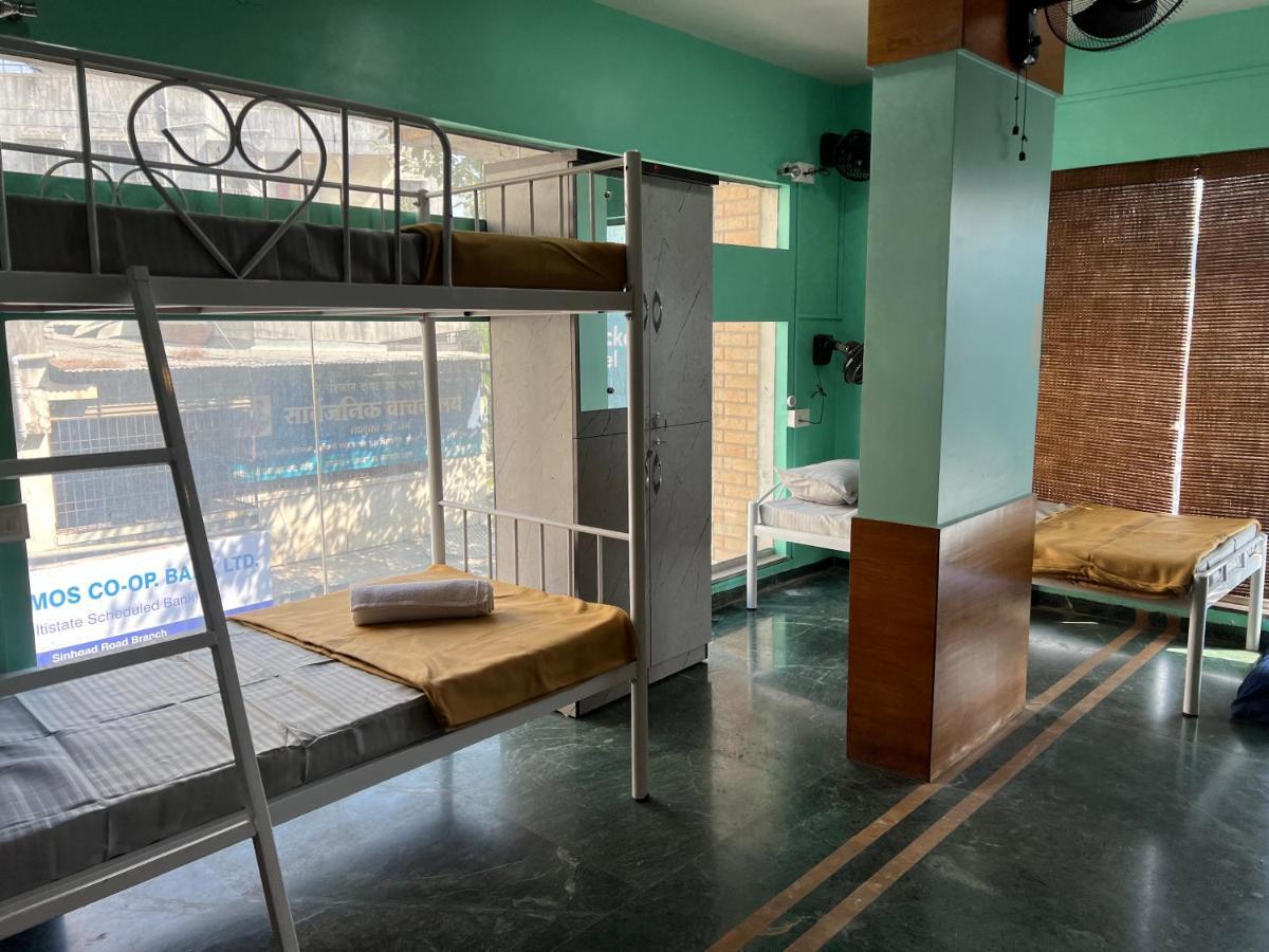 Backpackers Hostel Πούνε Εξωτερικό φωτογραφία